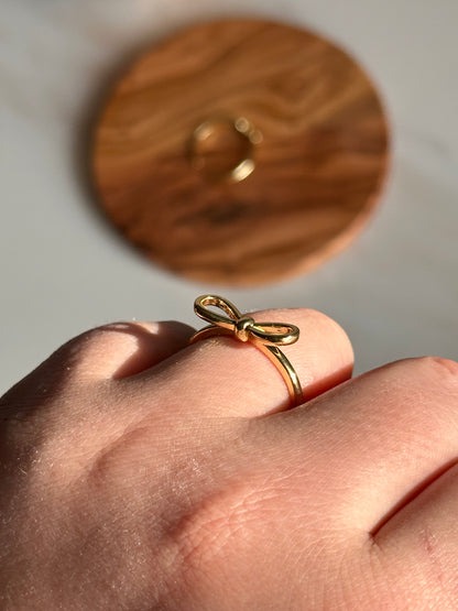 Gold Bow Ring